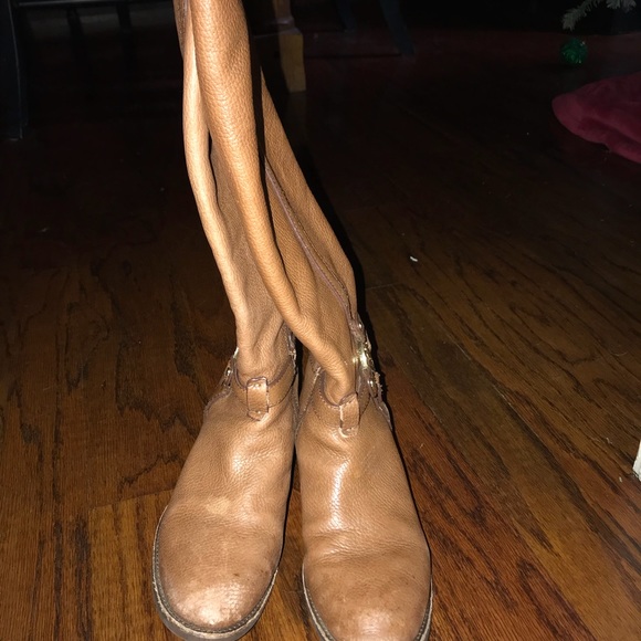 Authentic Tory Burch tall boot EXPIRED - Picture 3 of 5